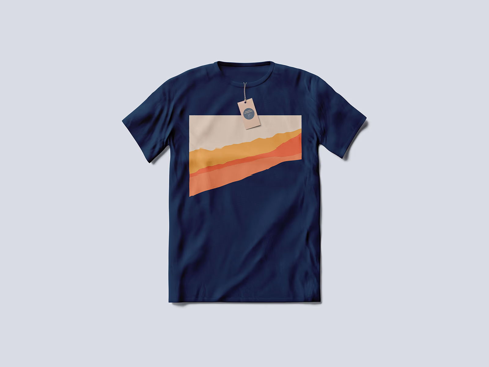T-shirt bleu marine du Festival Beauregard 2021 avec le motif de bandes colorées