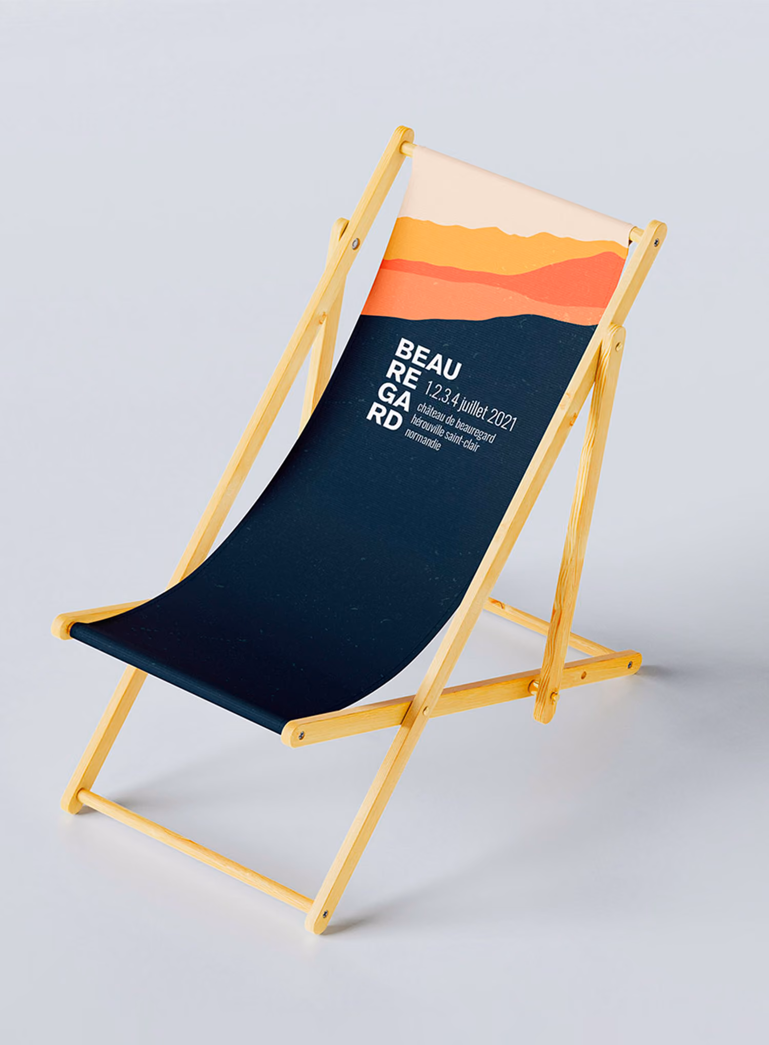 Chaise longue aux couleurs du Festival Beauregard 2021