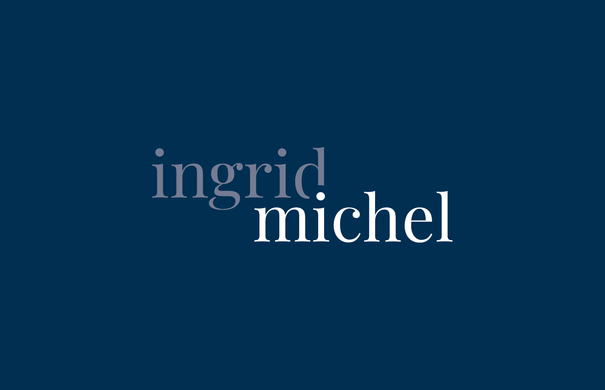 Logo Ingrid Michel sur fond bleu nuit
