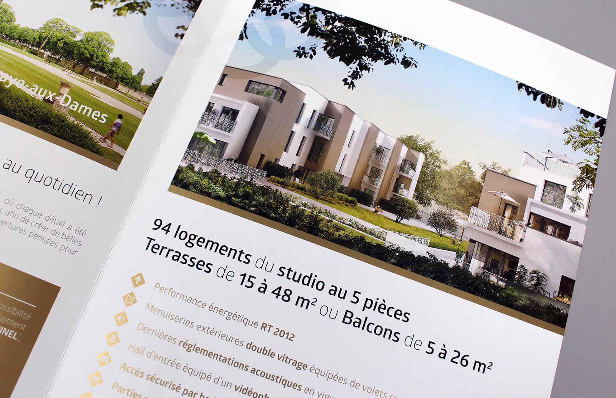 Page de la plaquette Parc Avenue présentant 94 logements, du studio au 5 pièces